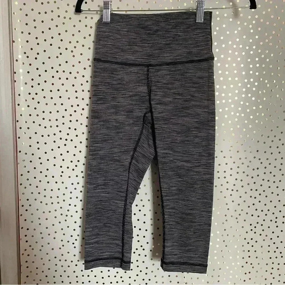 Lululemon Wunder Under High Rise - Picture 2 of 9